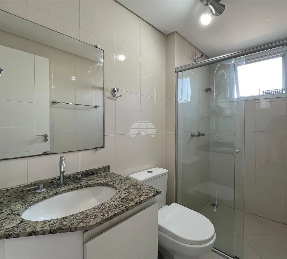 3-bedroom apartment with a home office in Curitiba — photo 28