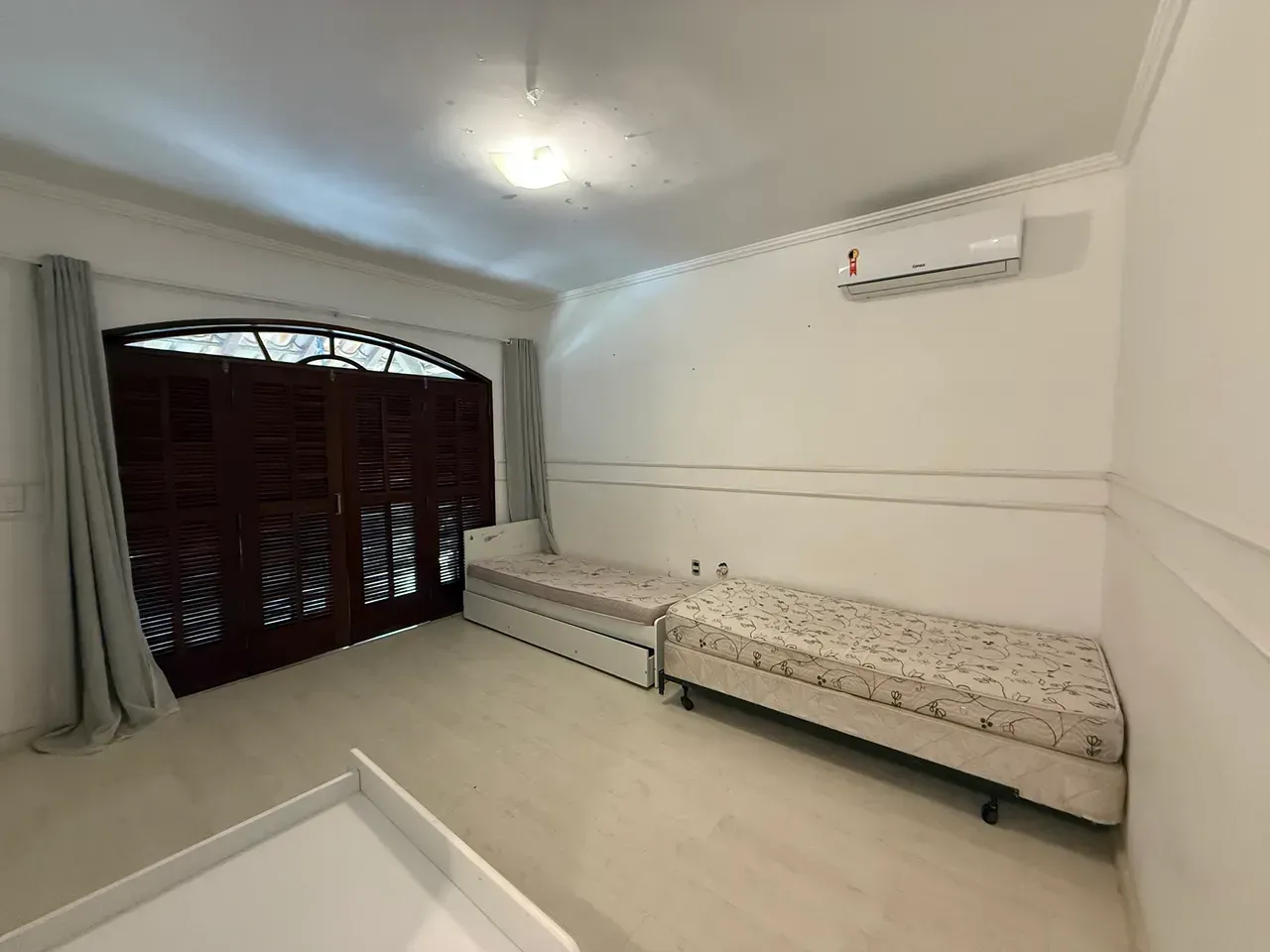 Casa mobiliada com 4 quartos e 5 banheiros — photo 24