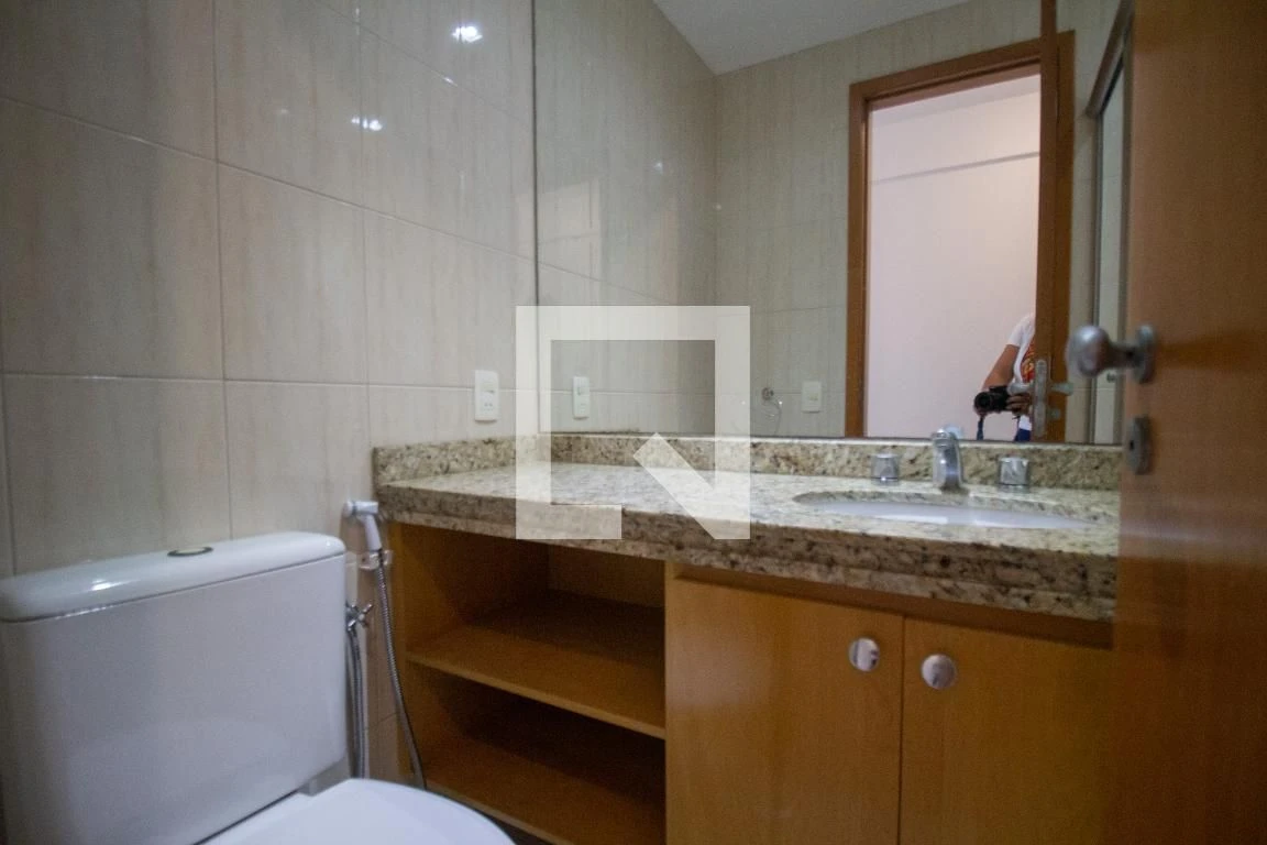 Apartamento com 4 suítes e varanda envidraçada — photo 38