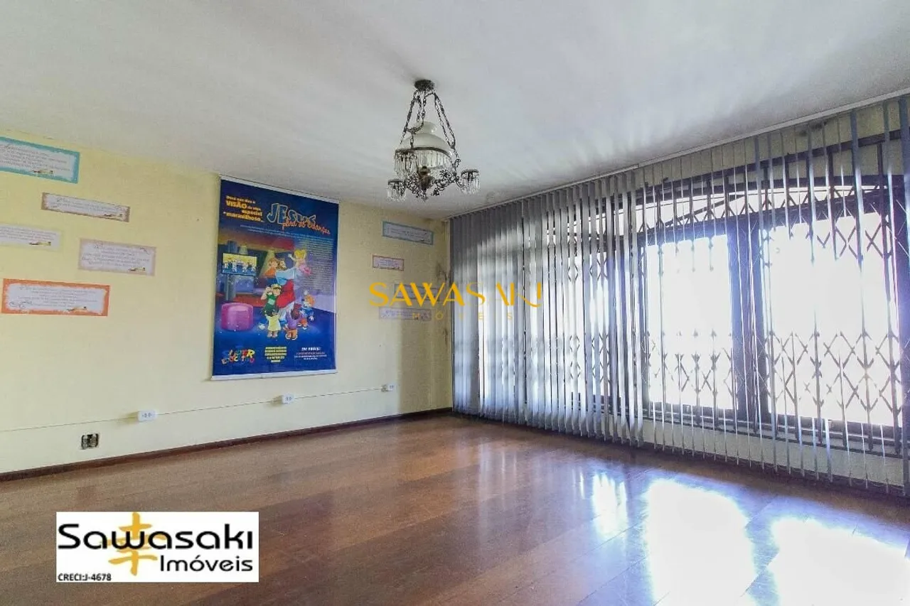 House with 5 bedrooms and 5 bathrooms — photo 18