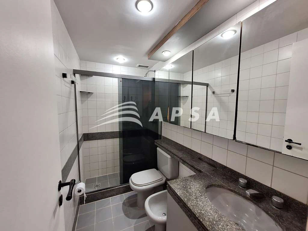 104 m² apartment with 2 bedrooms and 1 en-suite — photo 14