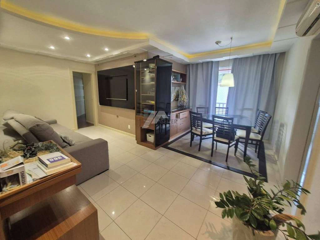 2-bedroom apartment with parking and private BBQ