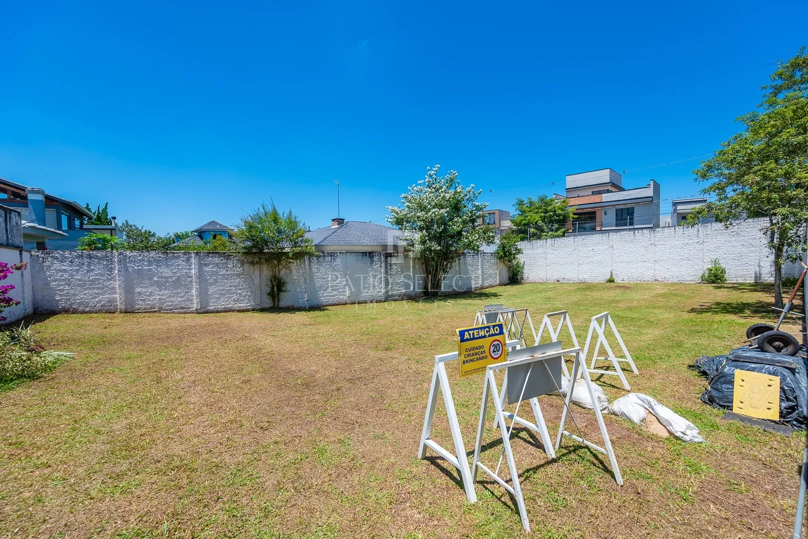 Furnished house, 305 m², with a bathtub — photo 13