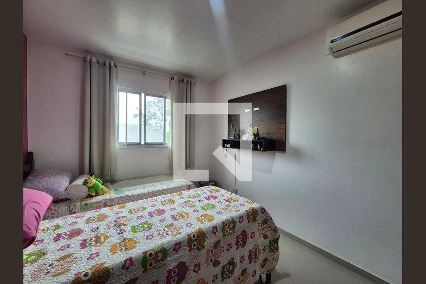 Condominium house with 4 bedrooms and a gas stove — photo 42