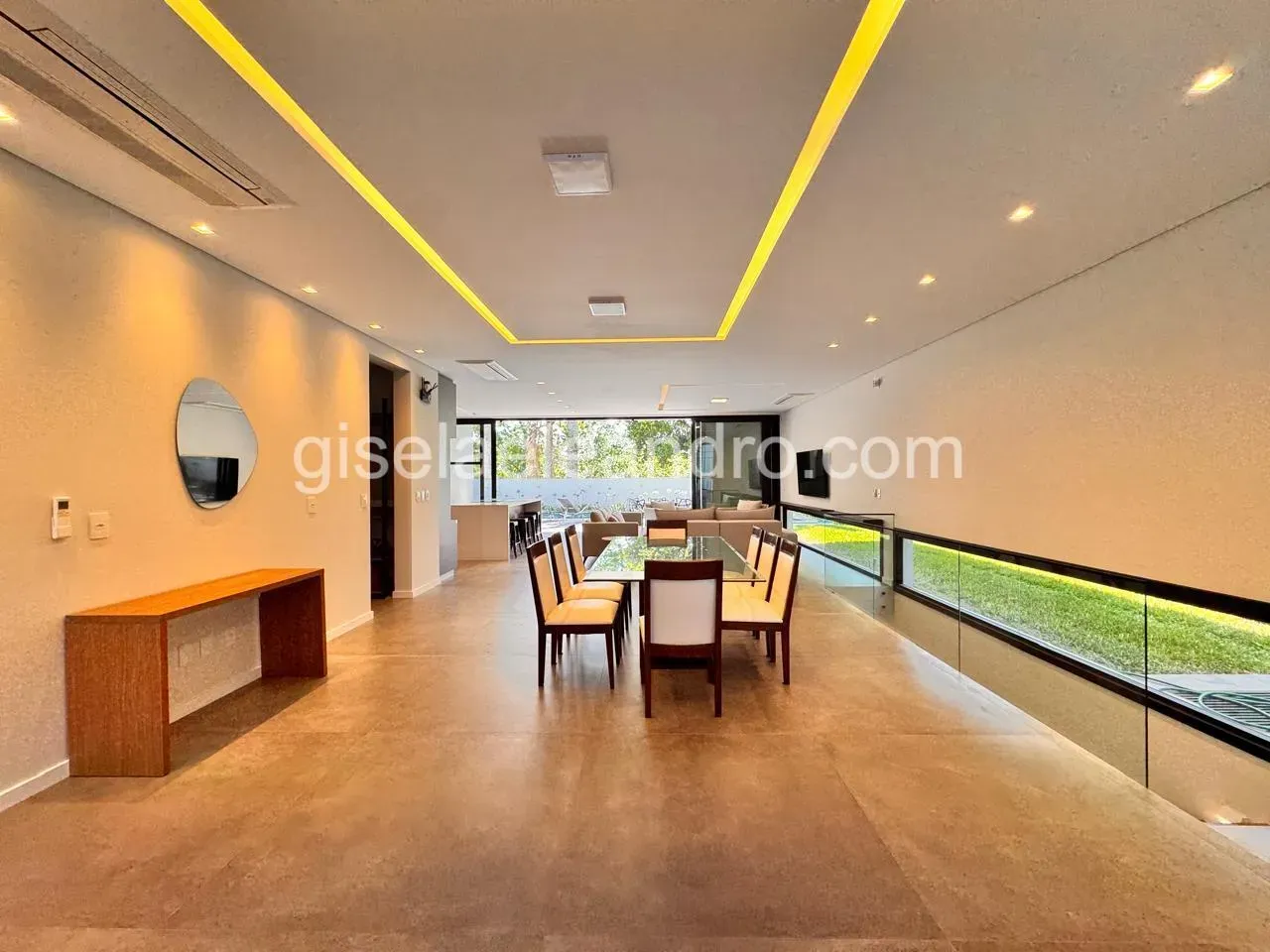 House with 5 bedrooms and gas open-plan kitchen — photo 15
