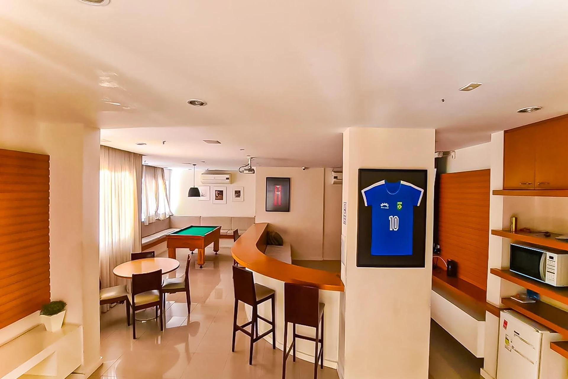 2-bedroom apartment with a jacuzzi in Rio de Janeiro — photo 44