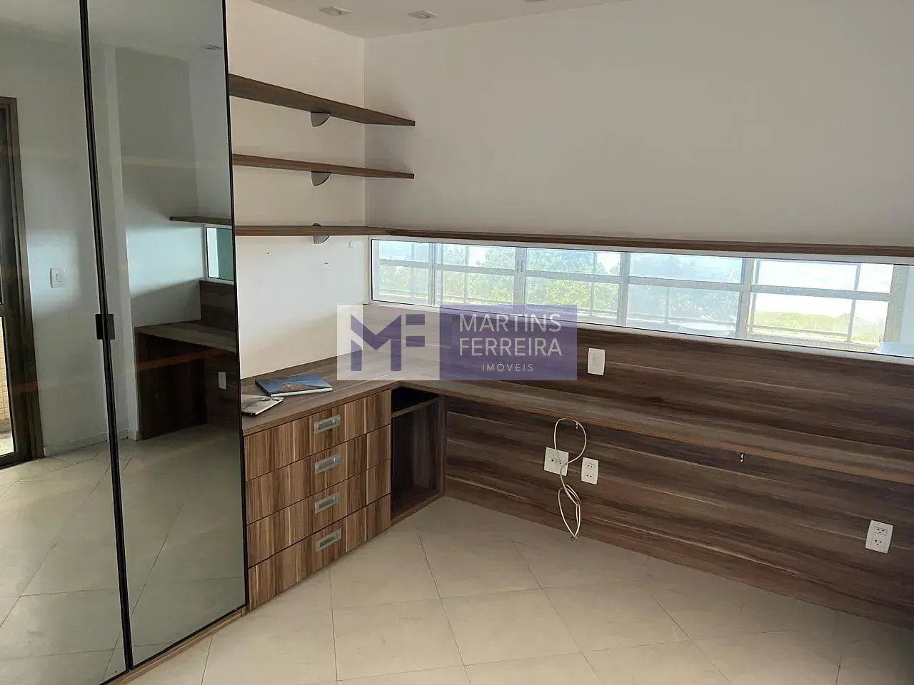 4 quartos e banheira: apartamento de 175 m² — photo 15