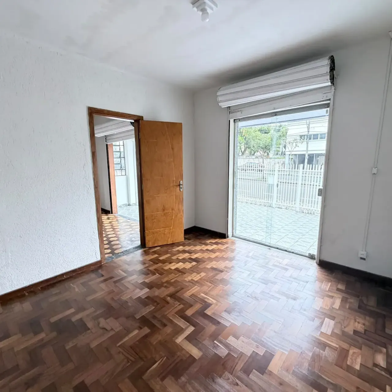 5-bedroom house with a washing machine in Curitiba — photo 9