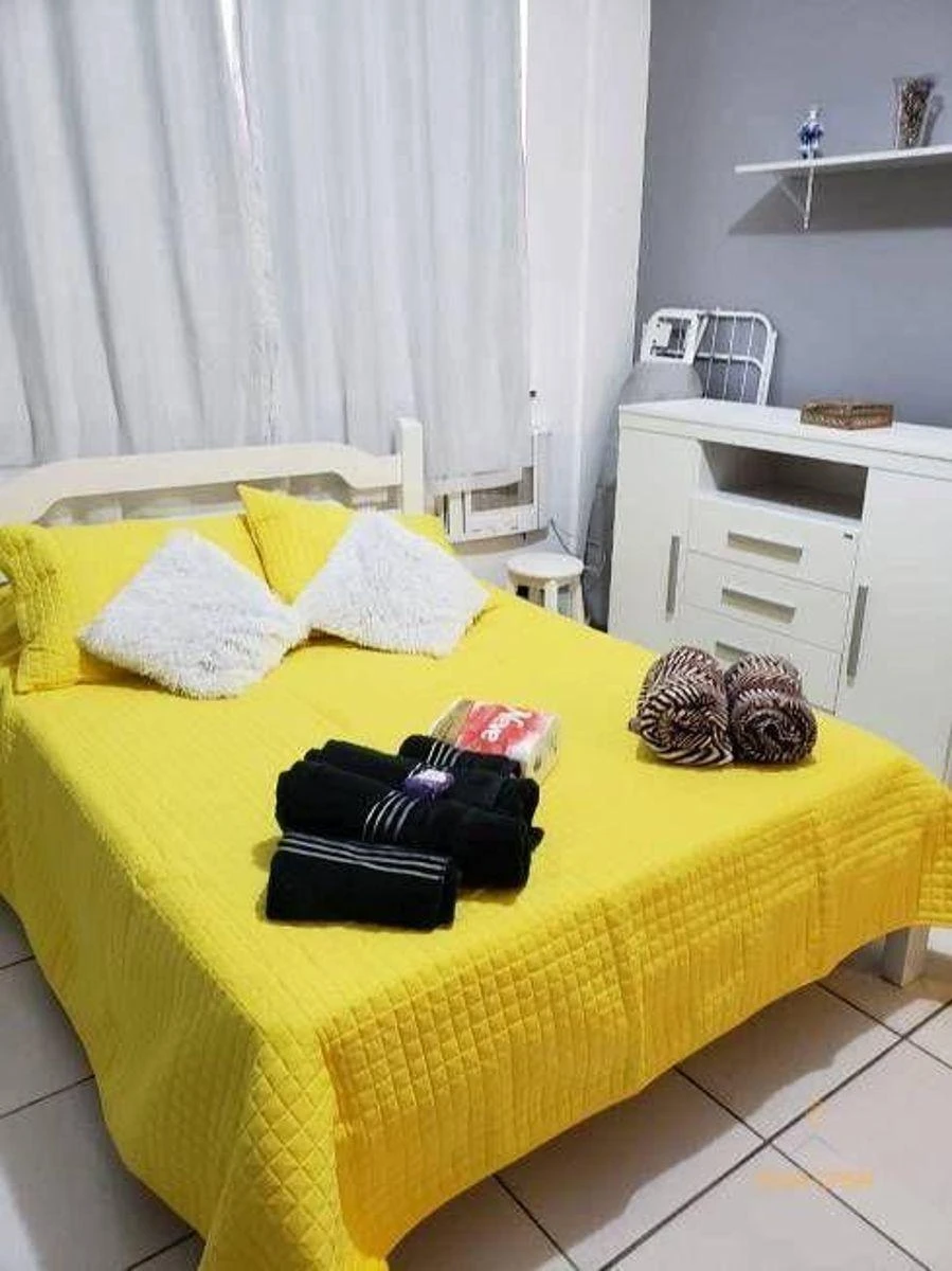 Apartamento mobiliado de 1 quarto com cozinha integrada — photo 2