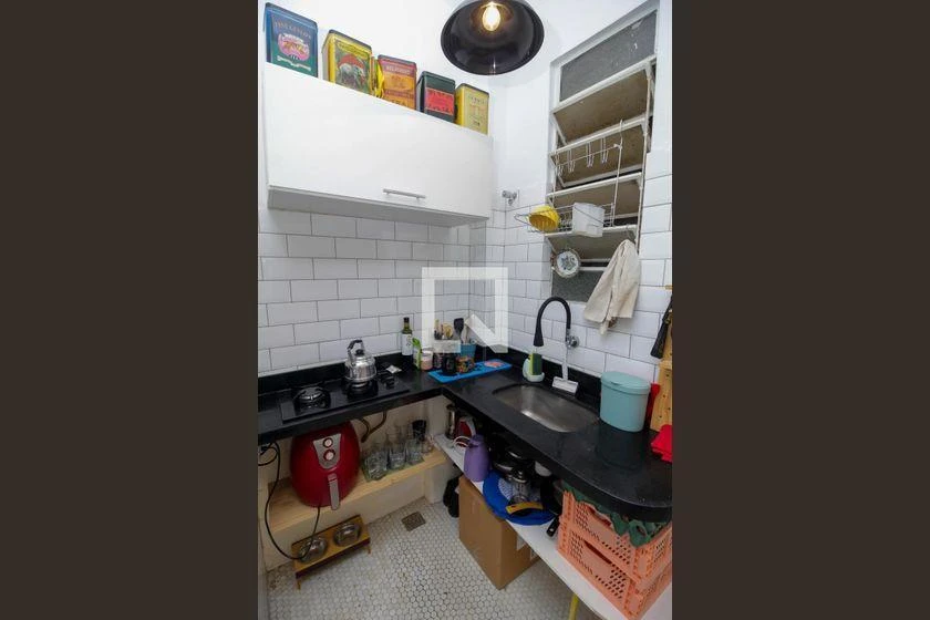 Furnished studio, 32 m², with a home office — photo 8