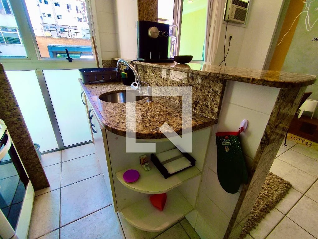Furnished 1-bedroom apartment with open kitchen — photo 27