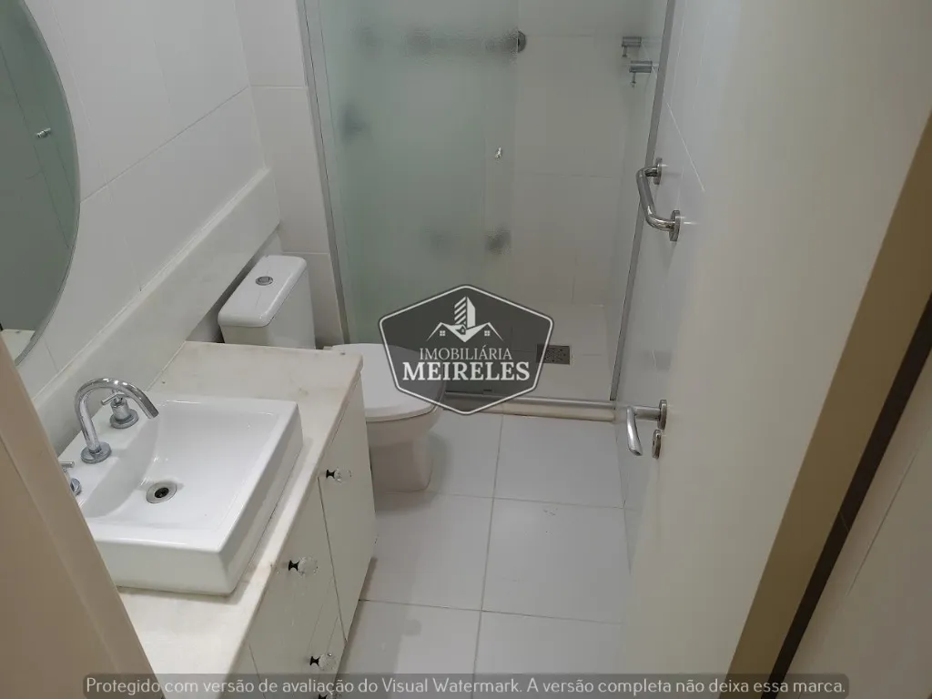 Unfurnished 2-bedroom apartment with 2 bathrooms and parking — photo 25