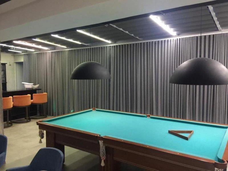 Панорамні вікна та 6 спалень: будинок 525 м² — photo 25