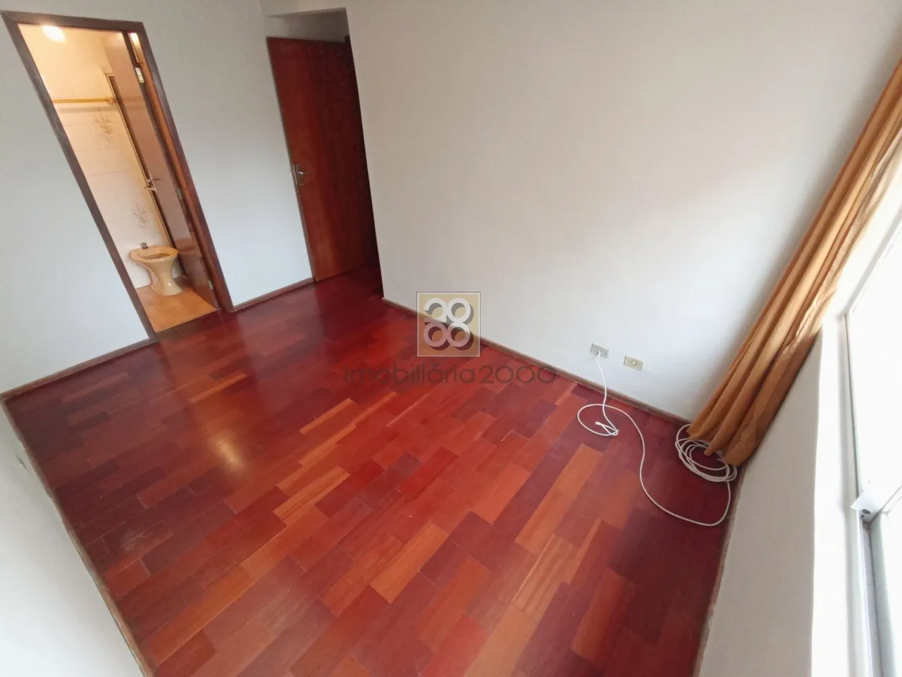 Apartment, 67 m², with wood or laminate floors — photo 11