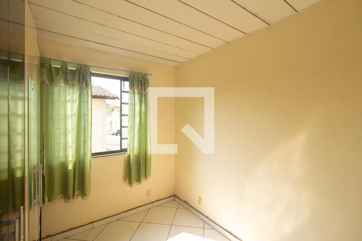 2-bedroom apartment with 1 bathroom and parking — photo 19