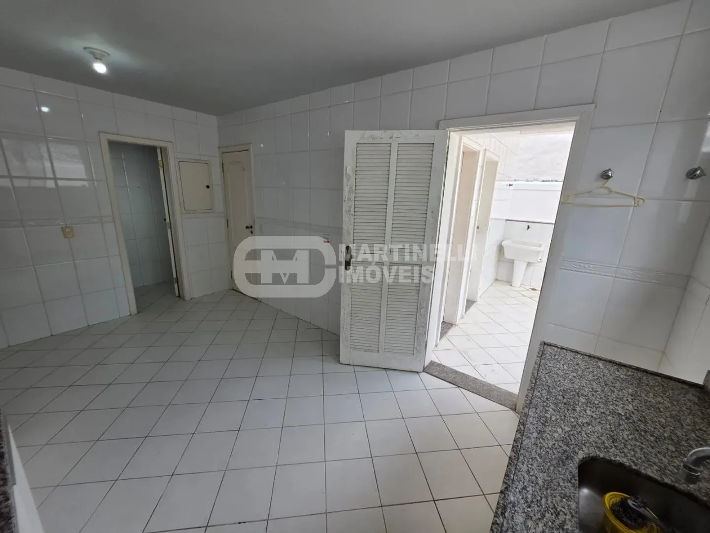 House, 267 m², with a grill on the balcony — photo 12