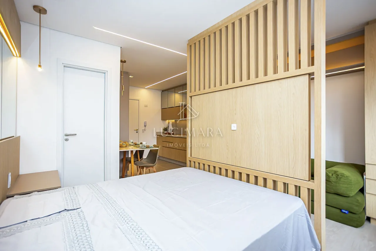 Furnished 1-bedroom apartment with open-plan kitchen — photo 11