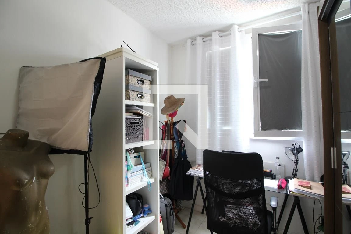 Furnished apartment with open-plan kitchen and 2 bedrooms — photo 21
