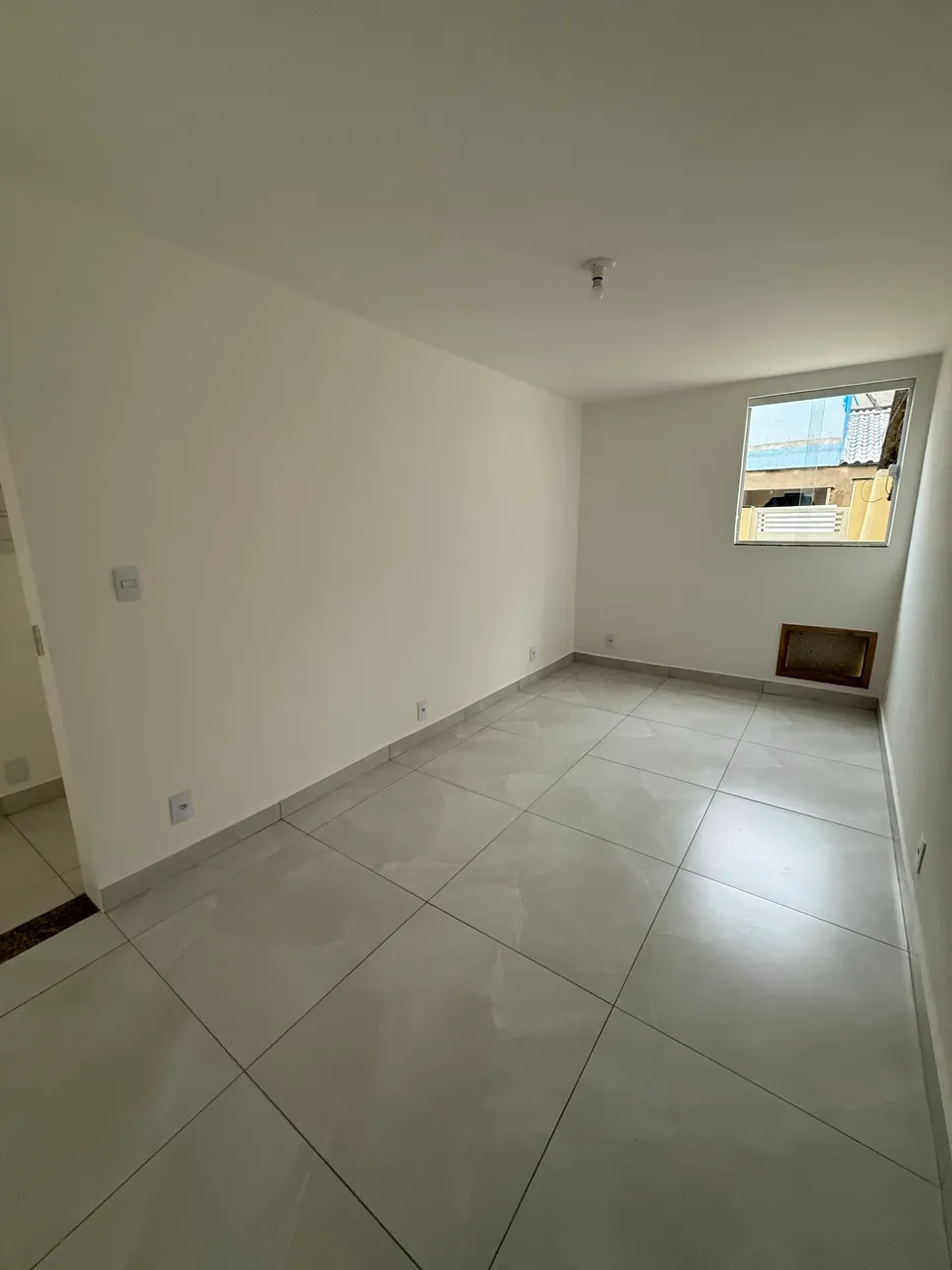 House with 2 bedrooms and a built-in grill on balcony — photo 7