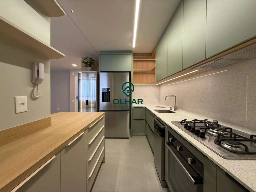 Apartamento sin amueblar de 3 dormitorios y 139 m² — photo 2