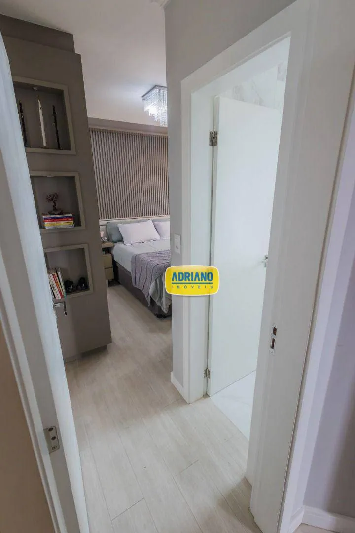 Furnished 4-bedroom apartment with open-plan kitchen — photo 35