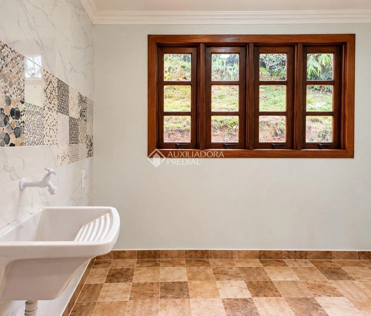 House, 100 m², with a water view — photo 33