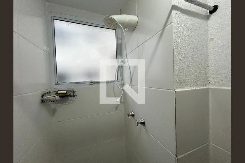 Furnished 2-bedroom apartment with 1 parking spot, 42 m² — photo 4