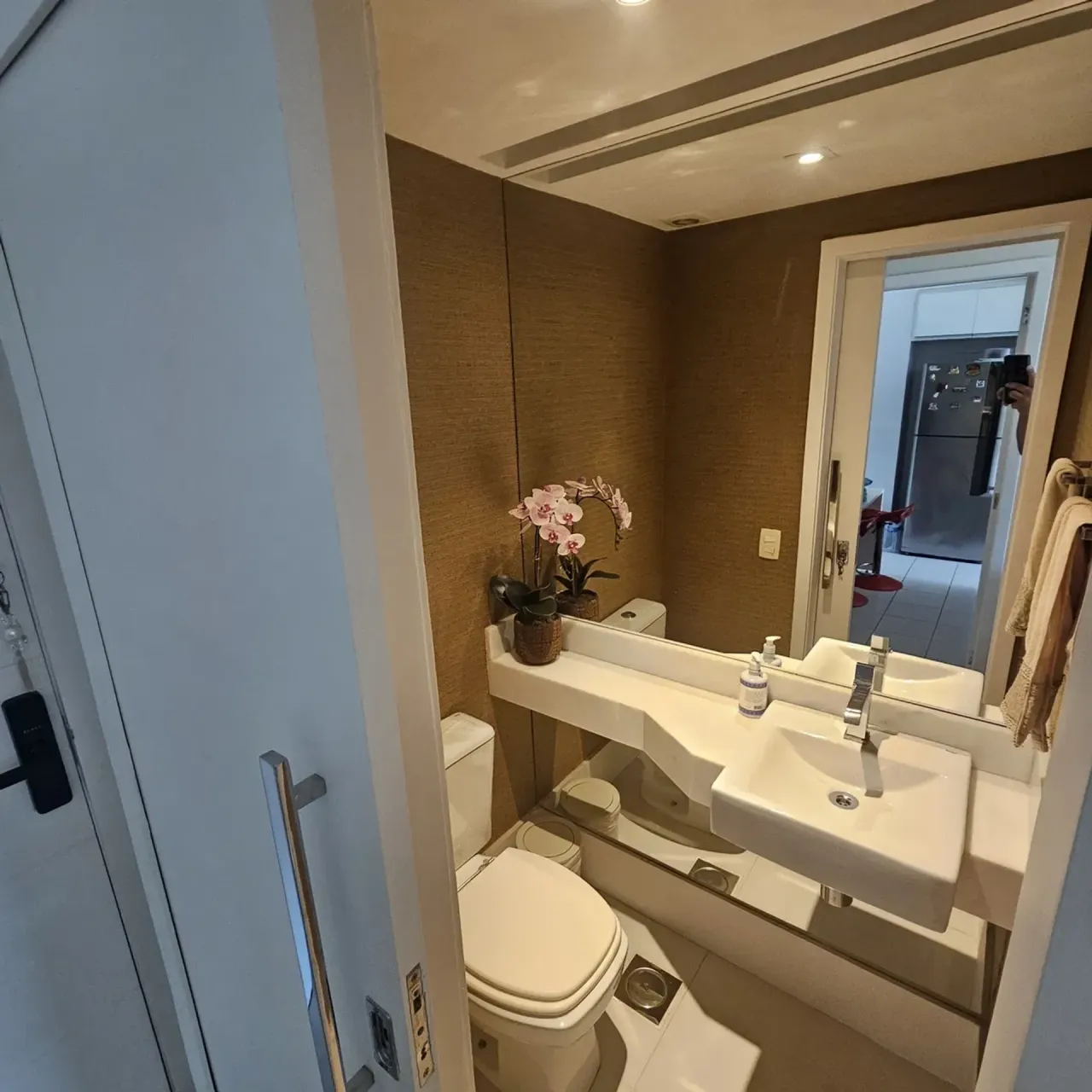 Apartamento de 3 quartos com cozinha fechada e 2 vagas — photo 5