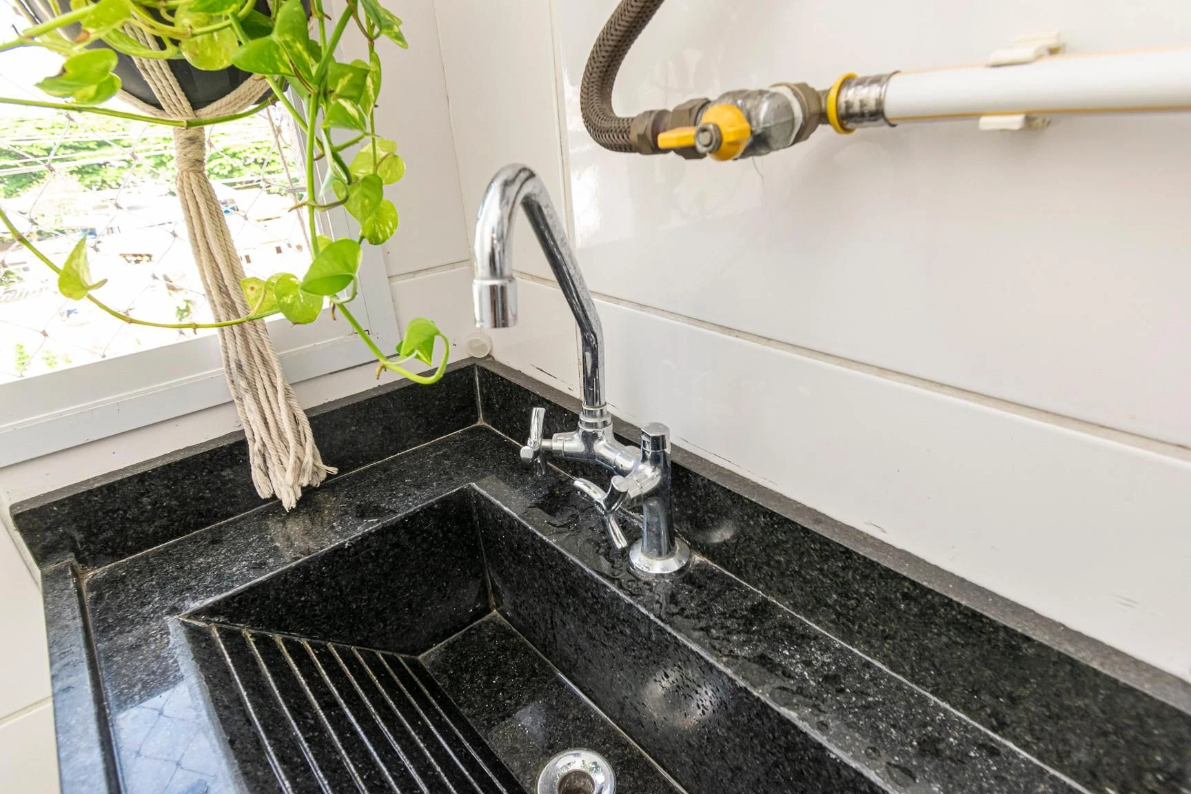 Furnished apartment, 35 m², with a washing machine — photo 4