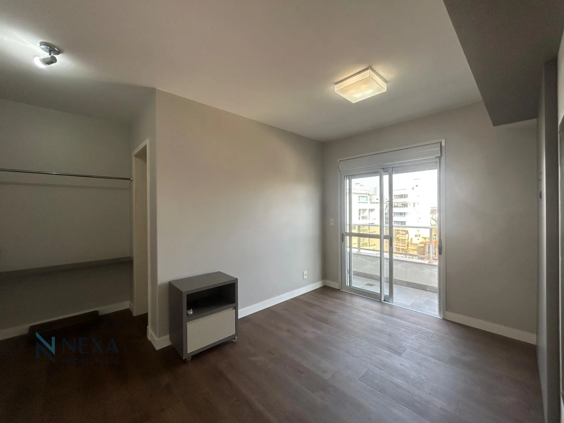 Furnished apartment with 2 en-suites and 152 m² — photo 8