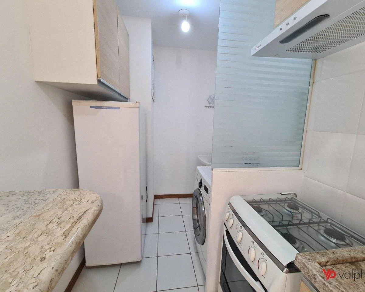 Furnished apartment, 39 m², with a grill on the balcony — photo 8