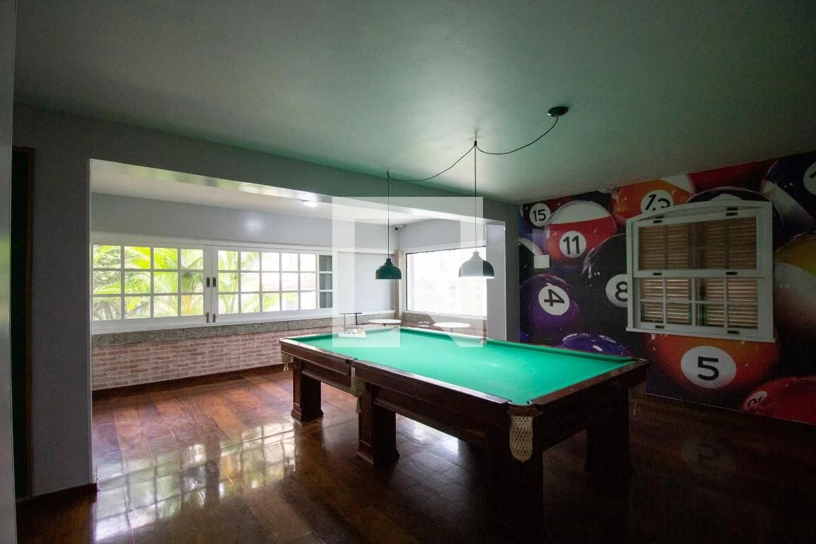 4-bedroom house with a walk-in closet in Rio de Janeiro — photo 54