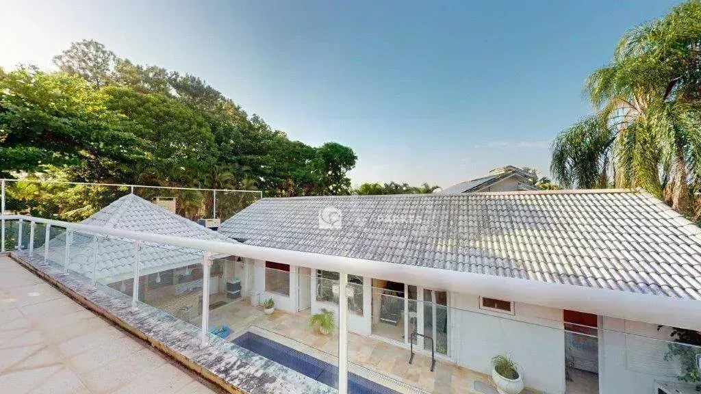 House with 5 bedrooms and 5 bathrooms, 500 m² — photo 3