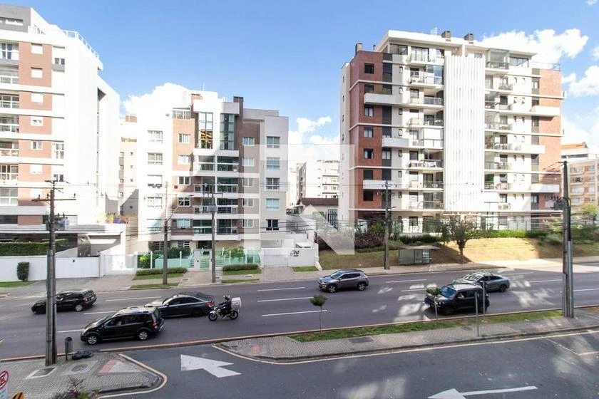 Furnished 3-bedroom apartment with 146 m² — photo 10