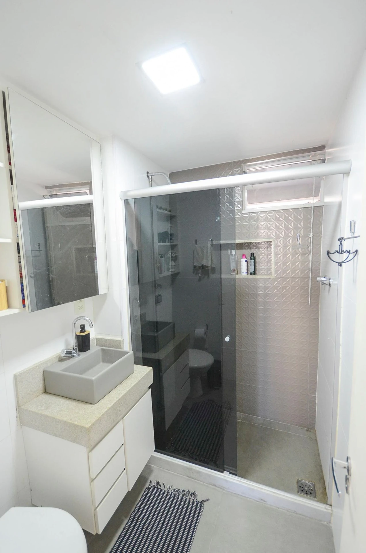 Apartamento mobiliado, 55 m², com janelas do piso ao teto — photo 26