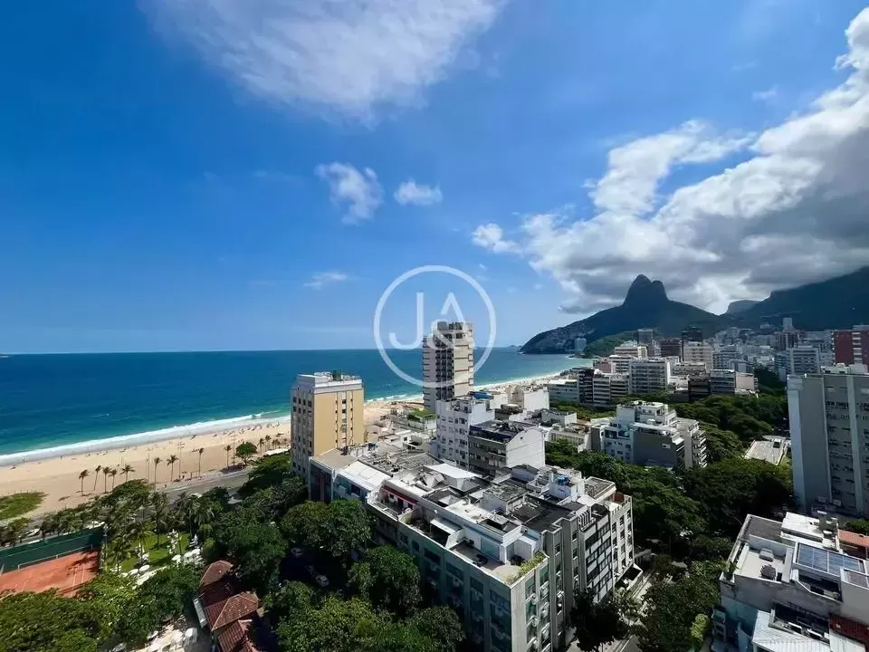 Rental apartment with 2 bedrooms, 2 baths and 106 m² — photo 4
