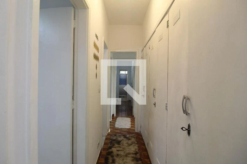 Casa de 3 dormitorios, 1 con baño propio, 545 m² — photo 32