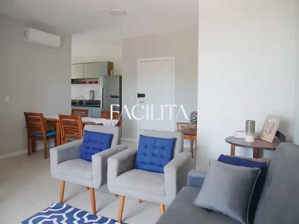 Apartamento amueblado de 3 dormitorios con balcón y parrilla — photo 8