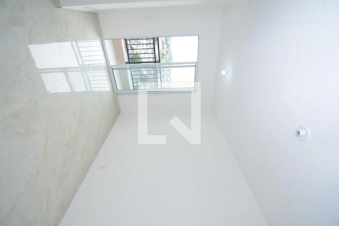 2-bedroom apartment in a building with a gym — photo 57