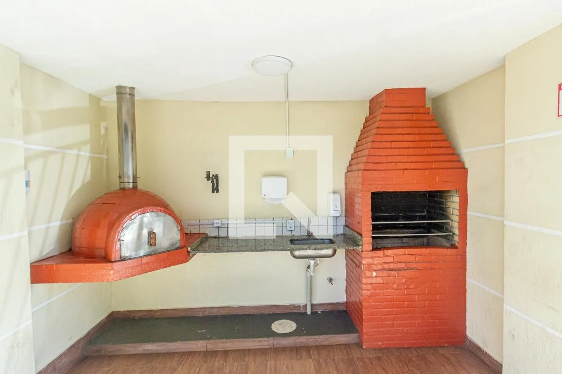 2-bedroom apartment in a building with a gym — photo 58