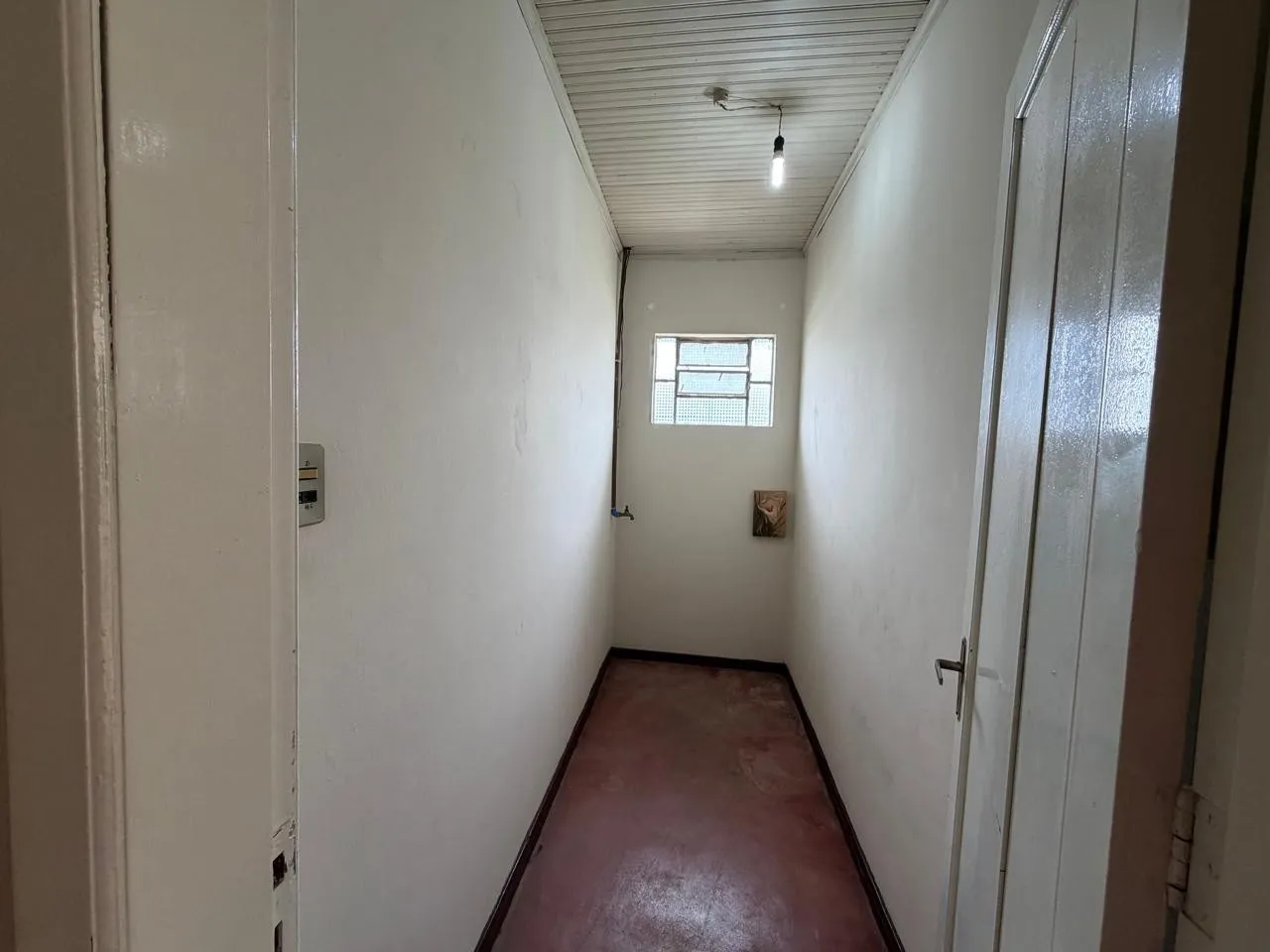 Wood or laminate floors in a 2-bedroom house, 82 m² — photo 22