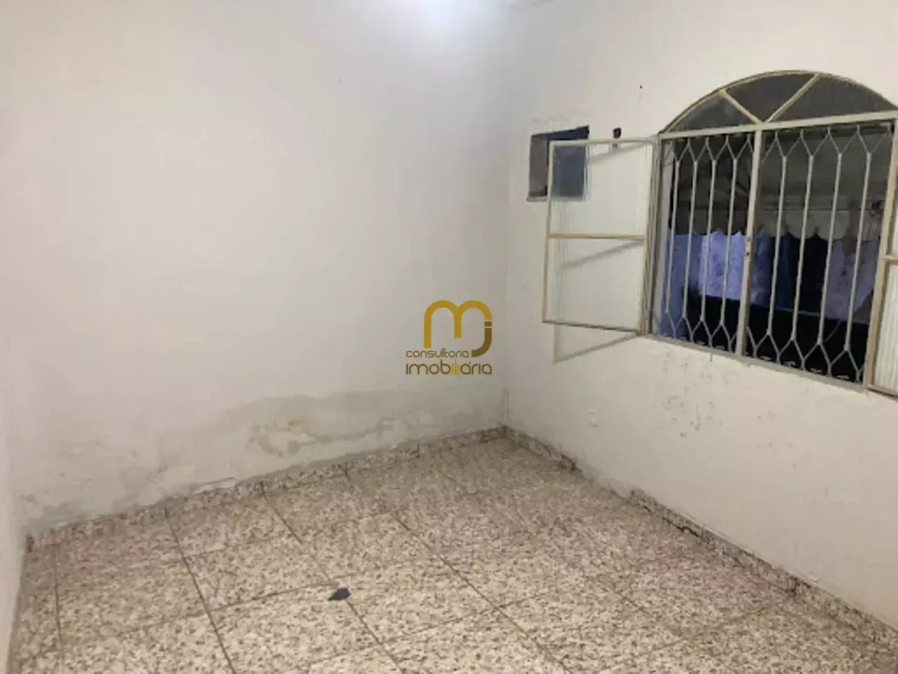 2-bedroom house, 400 m² — photo 2