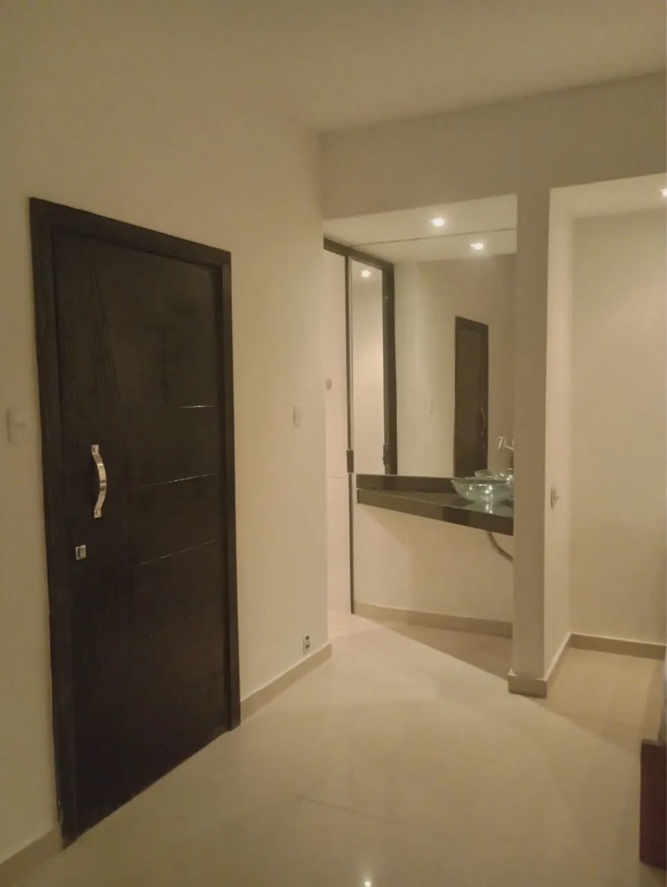 Unfurnished home with 1 bedroom and 1 bathroom — photo 4