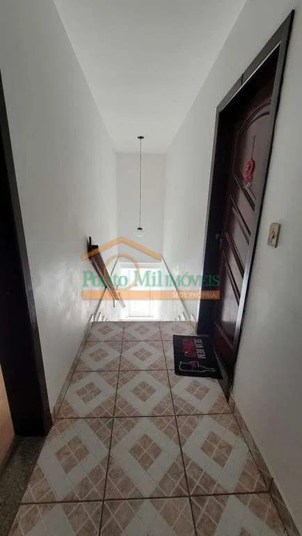 2-bedroom apartment with a washing machine in Curitiba — photo 18