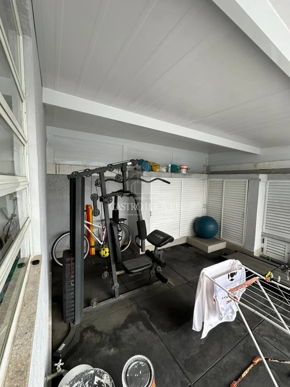Furnished duplex house with 220 m² and 4 bedrooms — photo 8