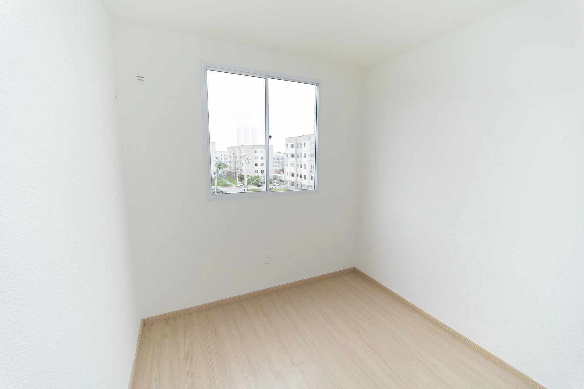 Apartamento de 2 quartos em condomínio com piscina — photo 23