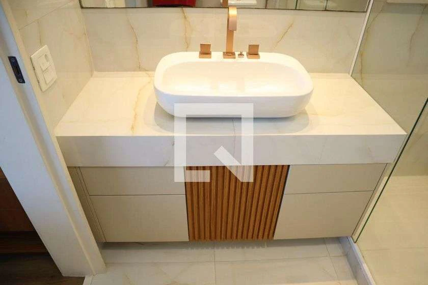 110 m² apartment with 3 bedrooms and integrated kitchen — photo 4