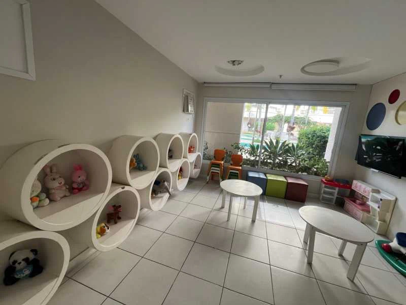 Furnished 2-bedroom apartment with private barbecue — photo 25