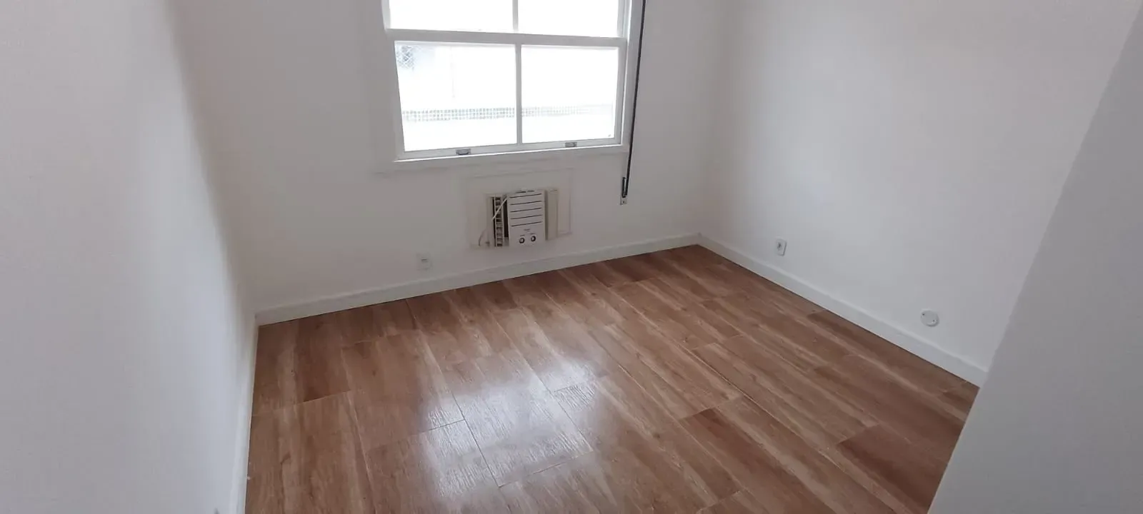 Rental penthouse with 377 m², 4 bedrooms — photo 24
