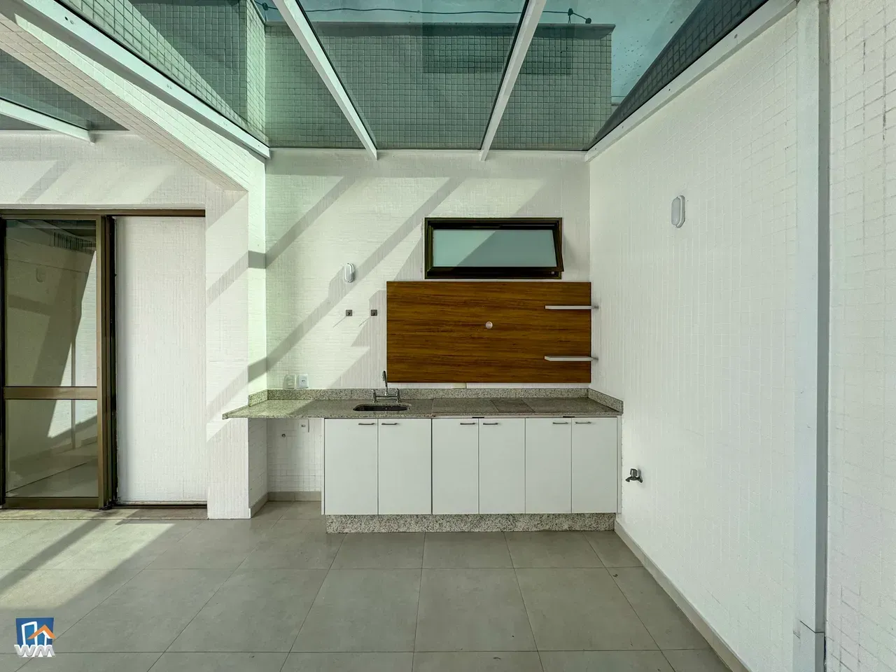 Apartamento duplex com 1 quarto, 1 banheiro e 107 m² — photo 4